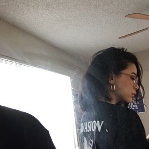 Meet your Posher, Veronica